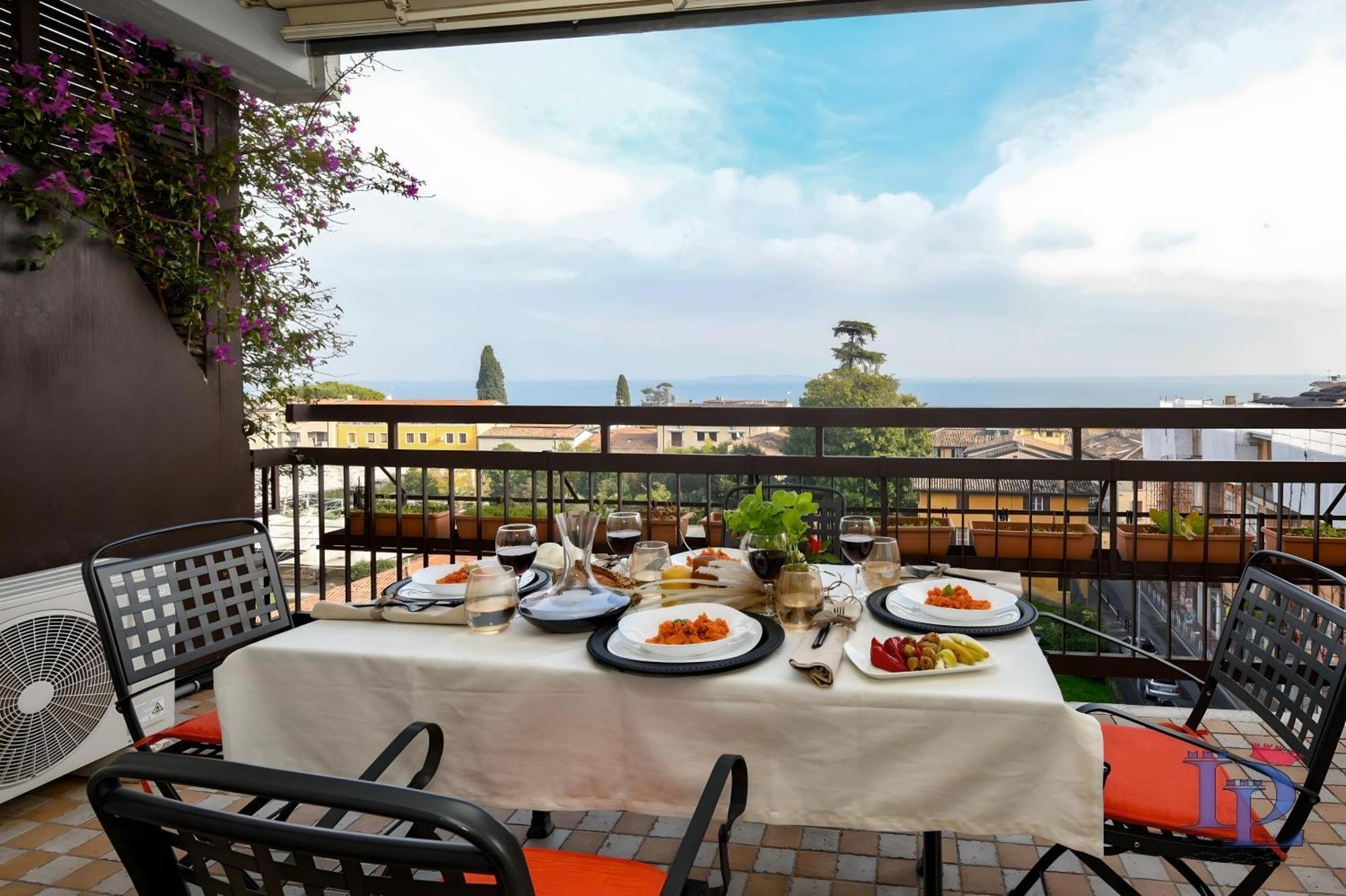Desenzanoloft Official Partner Marriott Homes & Villas -Ciao Lago Family Apartment Десенцано дел Гарда Екстериор снимка